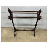 Victorian Quilt Rack