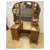 Mahogany Vanity w/ Folding Side Mirrors