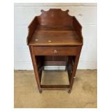 Sheraton 1-Drawer Wash Stand