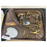 Cast Metal Soldiers with Pocket Knife