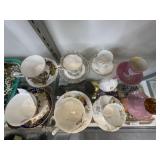 Chinaware Cups & Saucers