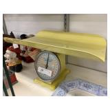 Vtg. Baby Scale