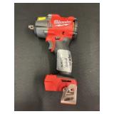 Milwaukee 1/2' Drive Cordless Impact Gun