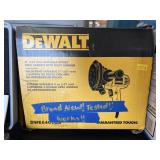 New DeWalt 5' Electric Disc Sander