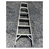 6' Aluminum Step Ladder w/ Painter's Tray