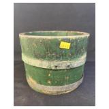 Primitive Green Painted Dry Measure