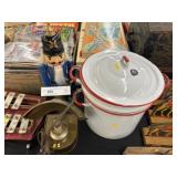 Lamp, Nutcracker & Steamer