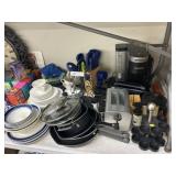 Small Kitchen Appliances, Cookware & Serving