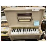J. Chein Pianolodeon