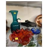 4 Pieces of Art Glass