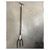Wrought Iron 3-Prong Fork