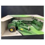 John Deere 1/16 Scale Forage Harvester