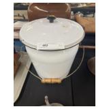 Enamel Wear Pail