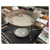 2 Metal Mountain Pans