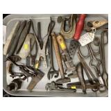 Antique & Primitive Tools