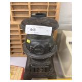 Miniature Cast Metal Stove