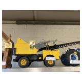 Mighty Tonka Press Steel Mobile Crane