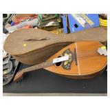 Midland Bow Back Mandolin