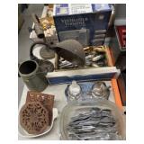 Utensils, Fan & Desk Lights