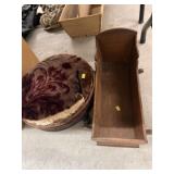 Cradle w/ Footstool