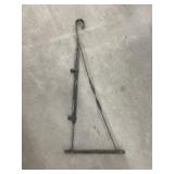 Spiral Turned Metal Hanger