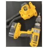 DeWalt Cordless Drill w/ Flashlight