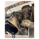 Size 11 Boots w/ Waders