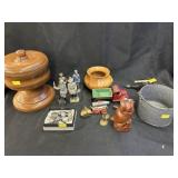Turn Wood Canister w/ Vase & Cast Metal Miniatures