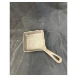 Griswold Egg Skillet