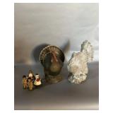 (2) Turkeys & Figurines