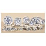 Collection Blue Onion Bohemian China