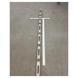 4 Ft Framing Square w/ Level