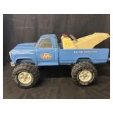 Tonka Toy Tow Truck