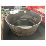 Unmarked Dutch Oven