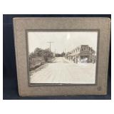 Excellent Mobile Oil B/W Period Photograph
