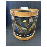Drum-Form Waste Can