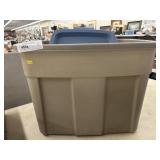 Plastic Storage Tote w/ Lid