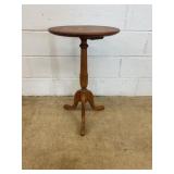 Circular Tripod Side Table Table