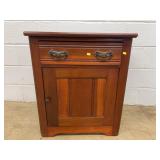 Berkey & Gay Mahogany Nightstand