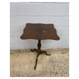 Mahogany Scalloped Edge Tripod Side Table