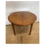 Round Oak Dining Table