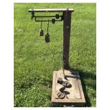 Fairbanks Platform Scale w Beam Scale