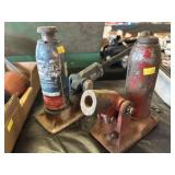(2) Bottle Jacks