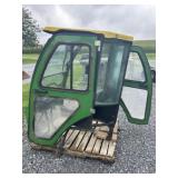 John Deere X485 Cab