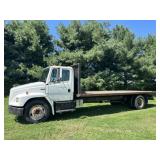 2001 Freightliner FL-70 w/22