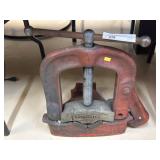 Ridgid 8" Pipe Vise