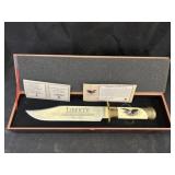 3 American Mid Bowie Knives