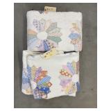 2 Dresden Plate Pattern Quilt