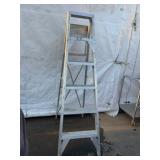 Werner Aluminum 6-Step Folding Ladder