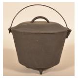 Vintage Cast Iron No. 7 Lidded Bean Kettle
